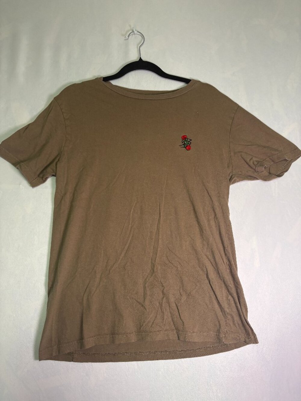 Taco Tuesday Large Brown Rose Skeleton Hand Graphic T-Shirt Streetwear